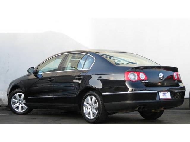 Volkswagen Passat 2007 photo 3