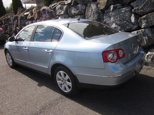 Volkswagen Passat 2007 photo 2