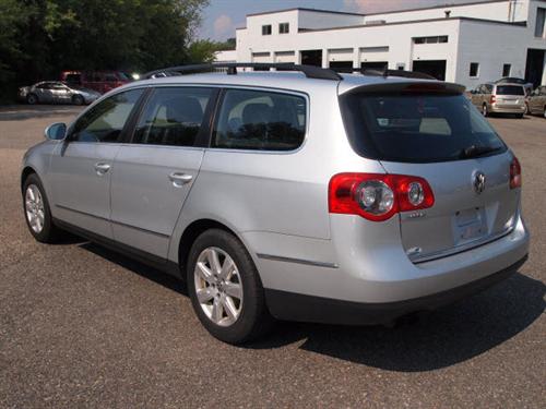 Volkswagen Passat 2007 photo 2