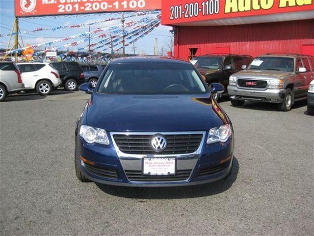 Volkswagen Passat 2007 photo 1