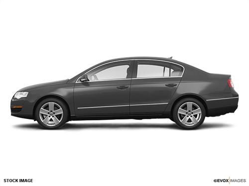 Volkswagen Passat 2008 photo 1