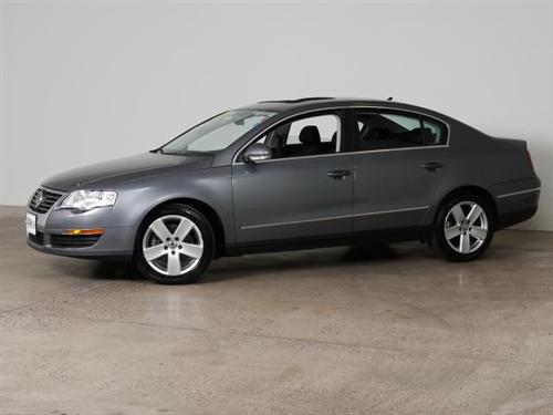 Volkswagen Passat 2008 photo 1