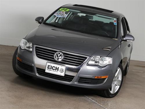 Volkswagen Passat 2008 photo 2