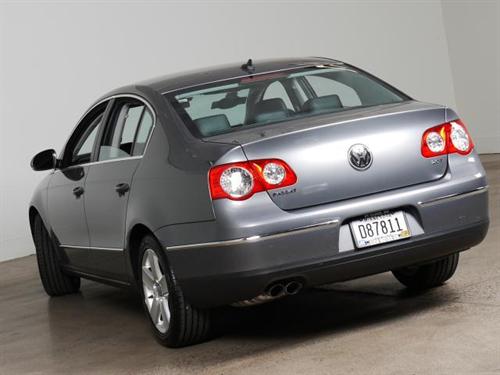 Volkswagen Passat 2008 photo 4