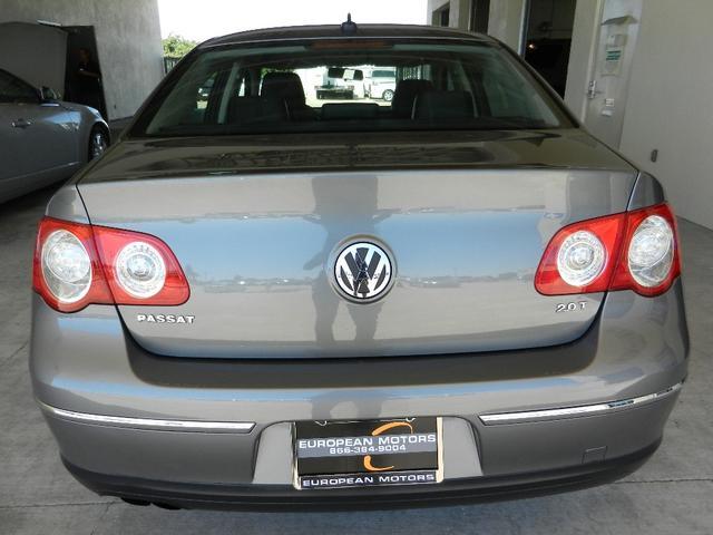 Volkswagen Passat 2008 photo 3