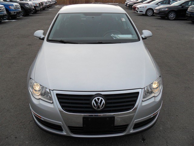 Volkswagen Passat 2008 photo 4