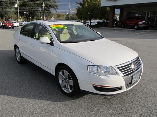 Volkswagen Passat 2008 photo 1