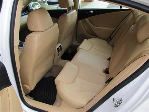 Volkswagen Passat 2008 photo 2