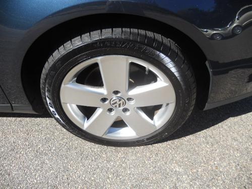 Volkswagen Passat 2008 photo 1