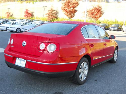 Volkswagen Passat 2008 photo 2