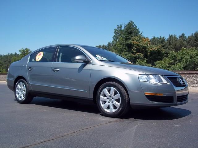 Volkswagen Passat Unknown Sedan