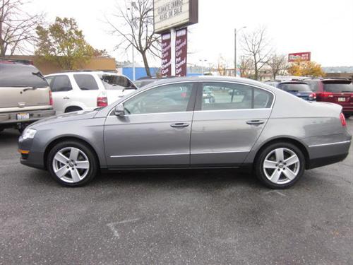 Volkswagen Passat 2008 photo 2