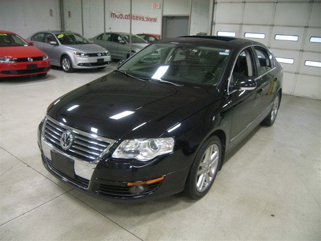 Volkswagen Passat 2008 photo 1