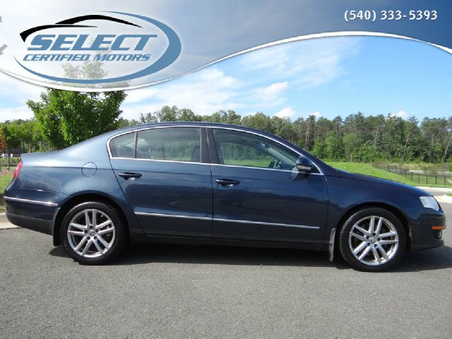 Volkswagen Passat 2008 photo 1