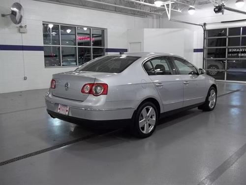 Volkswagen Passat 2008 photo 4