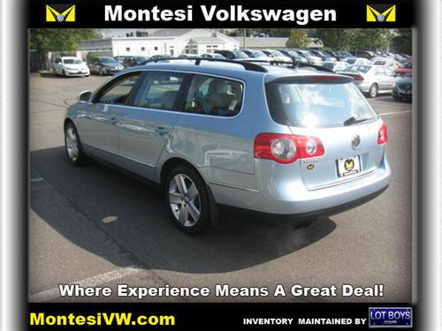 Volkswagen Passat 2008 photo 1