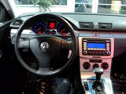 Volkswagen Passat 2008 photo 4