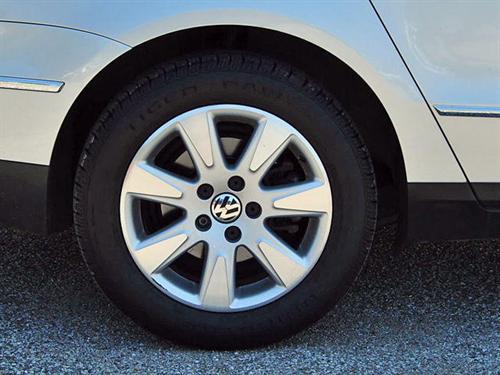 Volkswagen Passat 2008 photo 2