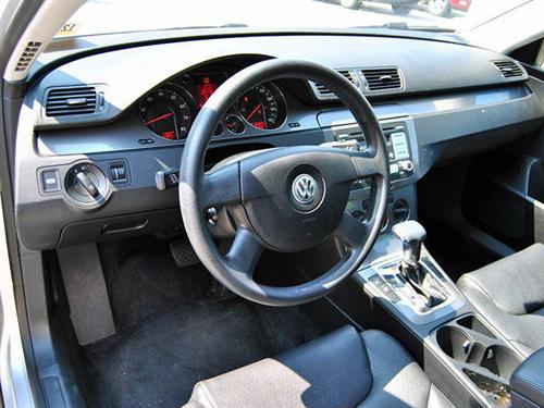 Volkswagen Passat 2008 photo 4