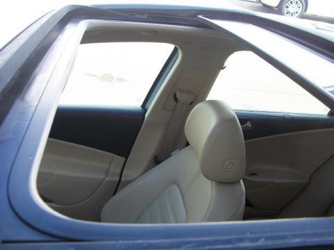 Volkswagen Passat 2008 photo 1