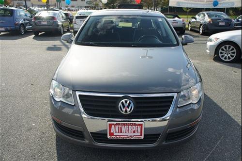 Volkswagen Passat 2008 photo 2