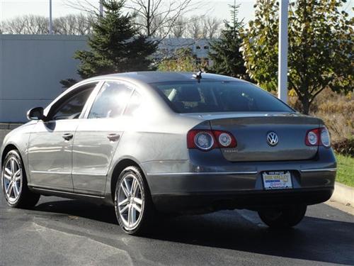 Volkswagen Passat 2008 photo 1