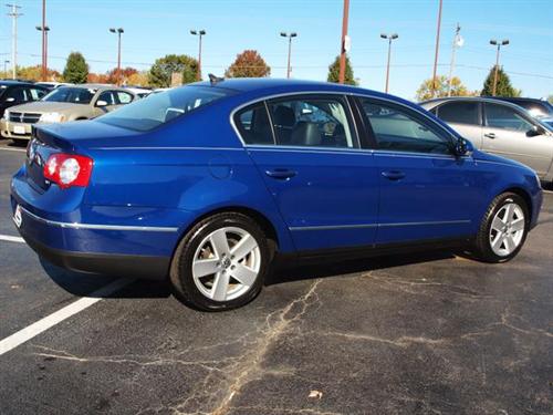 Volkswagen Passat 2008 photo 2