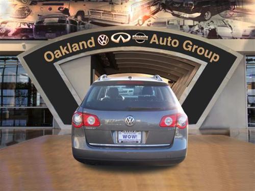 Volkswagen Passat 2008 photo 3