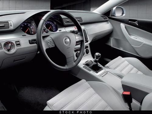 Volkswagen Passat 2008 photo 2