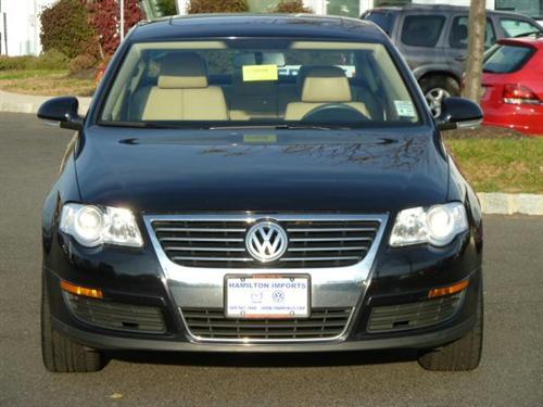 Volkswagen Passat 2008 photo 1