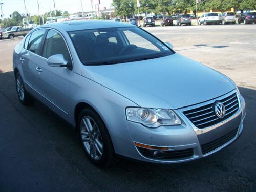 Volkswagen Passat 2008 photo 1