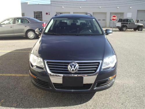 Volkswagen Passat 2008 photo 1