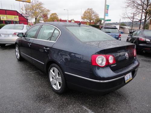 Volkswagen Passat 2008 photo 1