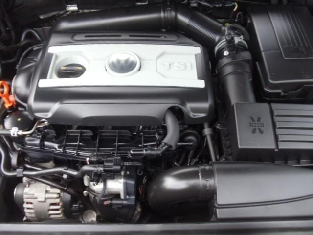 Volkswagen Passat 2009 photo 1