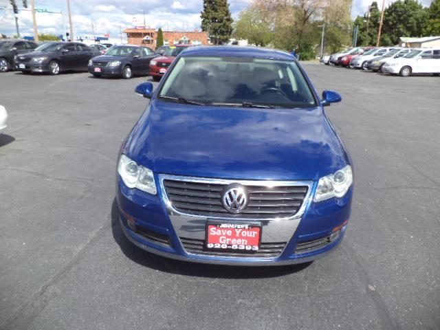 Volkswagen Passat 4x4 LTZ Sedan