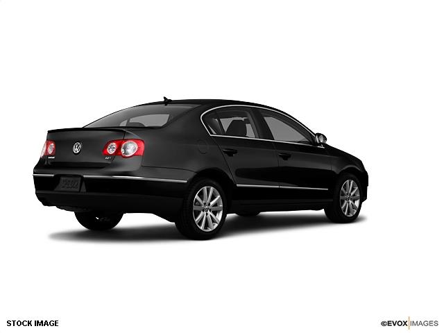 Volkswagen Passat 2010 photo 5