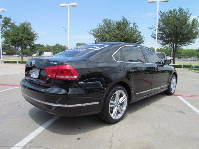 Volkswagen Passat 2012 photo 4