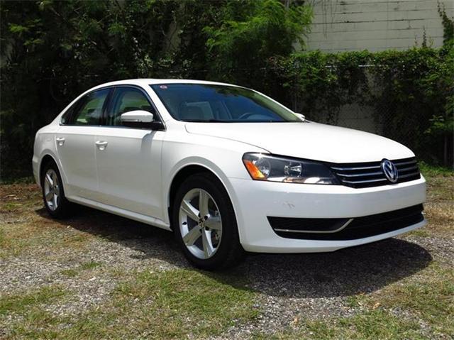 Volkswagen Passat 2013 photo 4