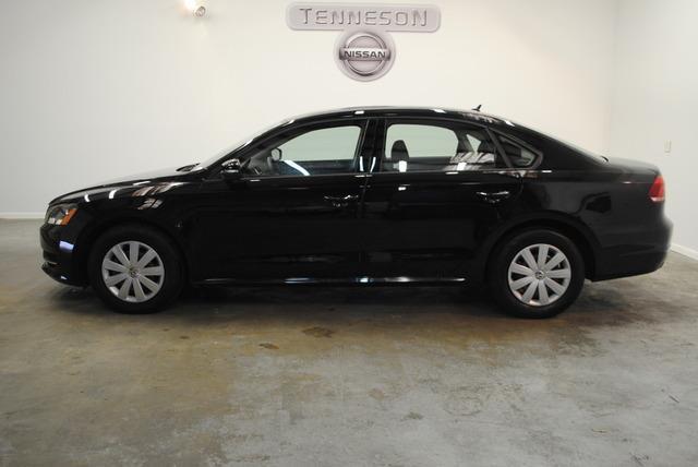 Volkswagen Passat 2013 photo 4