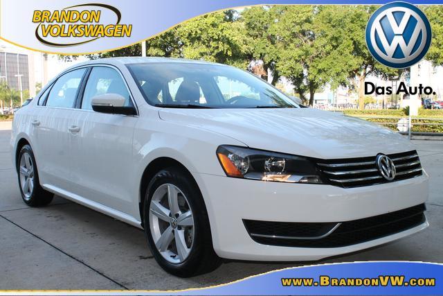 Volkswagen Passat 2013 photo 21