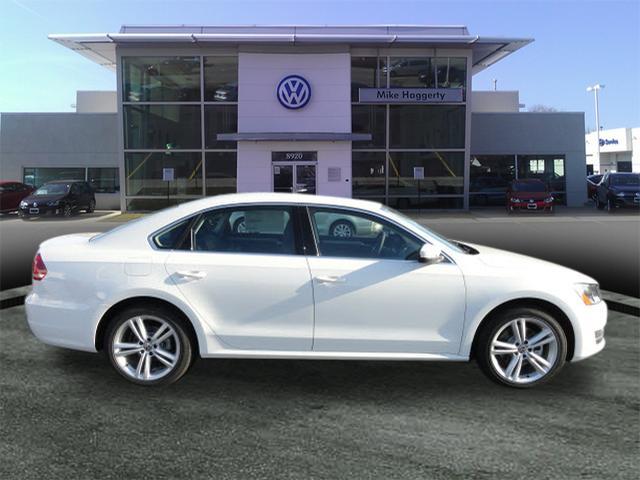 Volkswagen Passat 2014 photo 2