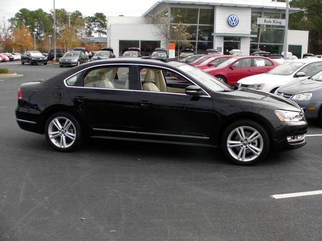 Volkswagen Passat 2014 photo 4