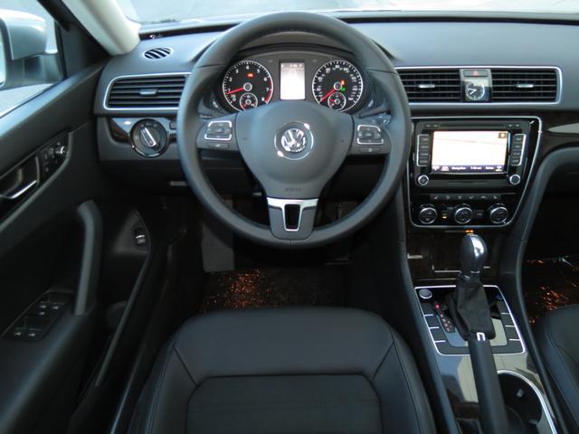 Volkswagen Passat 2014 photo 4