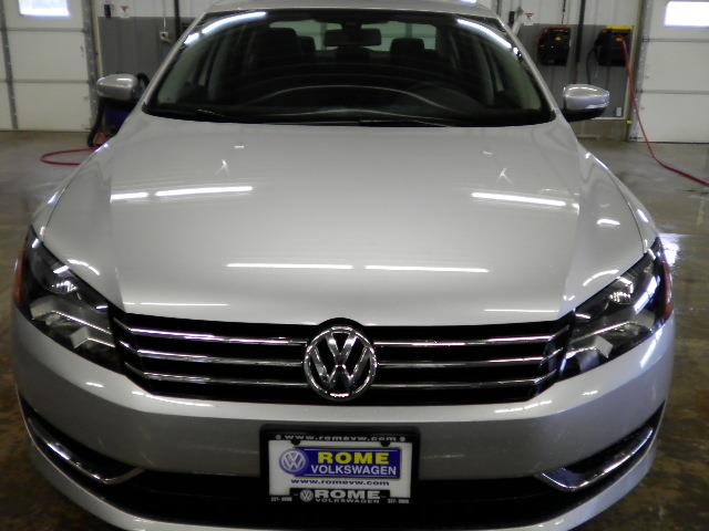 Volkswagen Passat 2014 photo 4