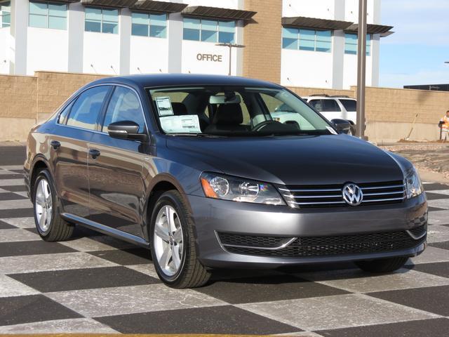 Volkswagen Passat 2WD 4dr XLT Other