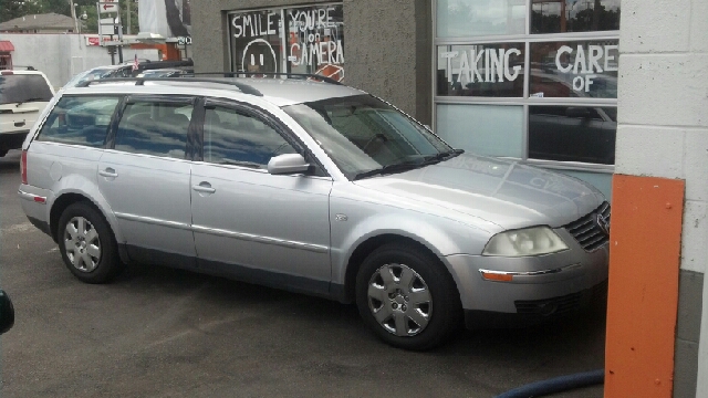 Volkswagen Passat Wagon 2002 photo 4