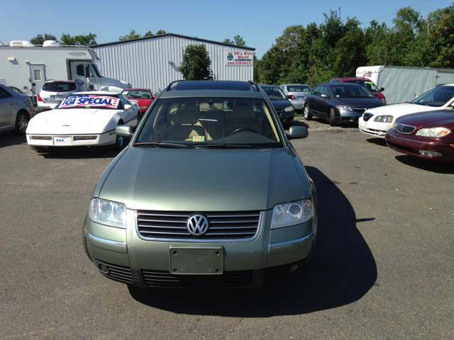 Volkswagen Passat Wagon 2004 photo 1