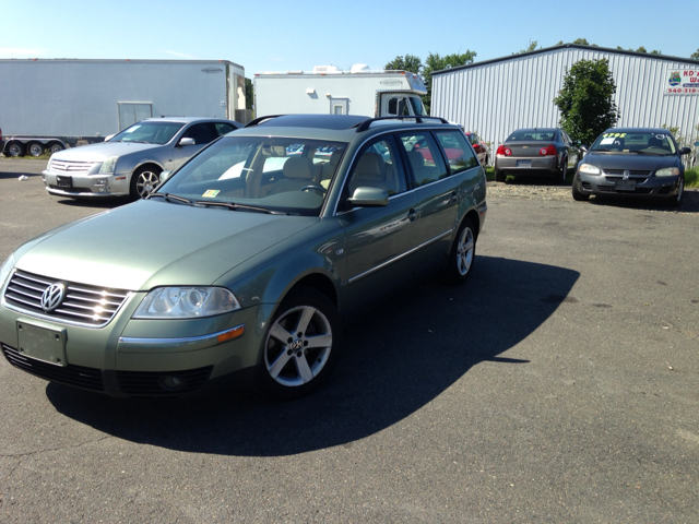Volkswagen Passat Wagon 2004 photo 4