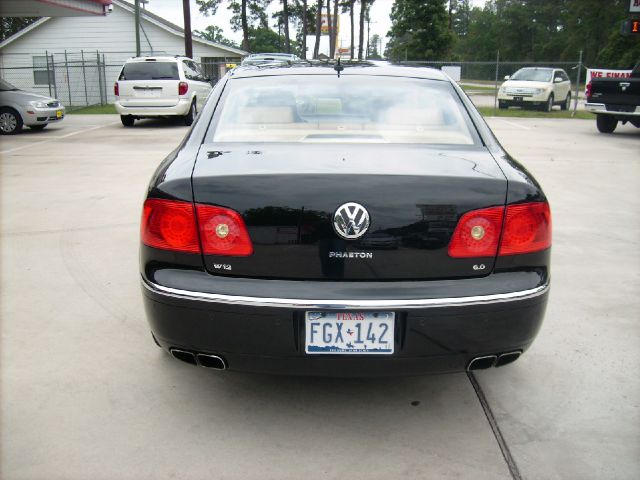 Volkswagen Phaeton 2004 photo 6