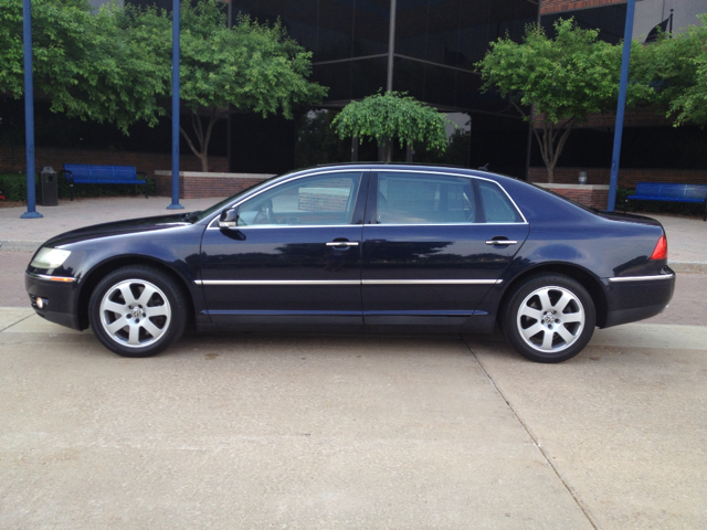 Volkswagen Phaeton 2004 photo 1